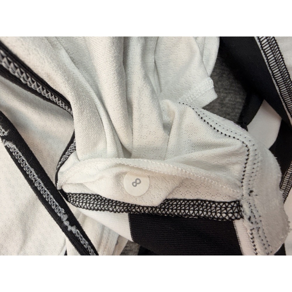 Lululemon Built In Bra Tank Top White Black Stripe Racerback Size 8 - Picture 5 of 9